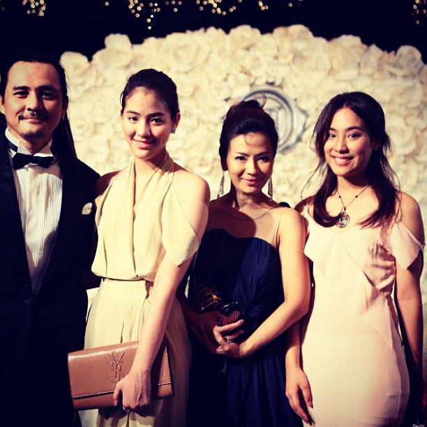 คลิกชมภาพต่อไป คลิกชมภาพต่อไป