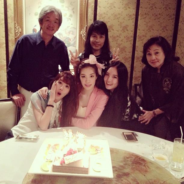 คลิกชมภาพต่อไป คลิกชมภาพต่อไป