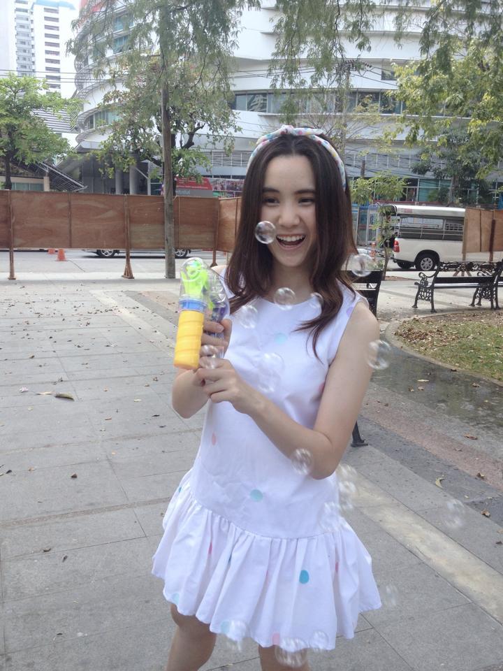 คลิกชมภาพต่อไป