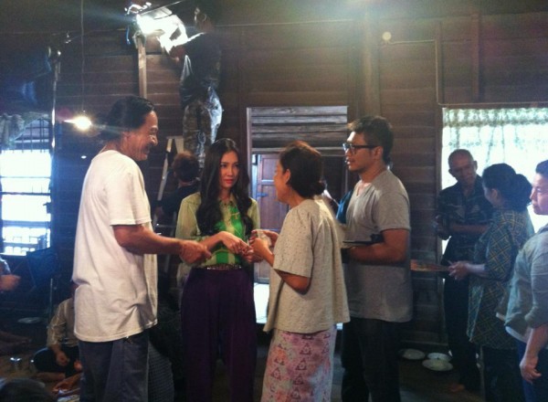 เบื้องหลัง ทองเนื้อเก้า
