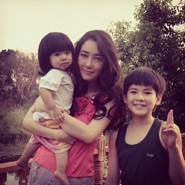 เบื้องหลัง ทองเนื้อเก้า
