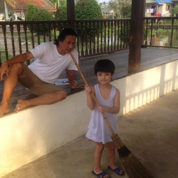 เบื้องหลัง ทองเนื้อเก้า