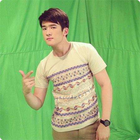 เจมส์ มาร์