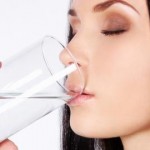 Habit-of-drinking-water-affects-healthy-eating-habits