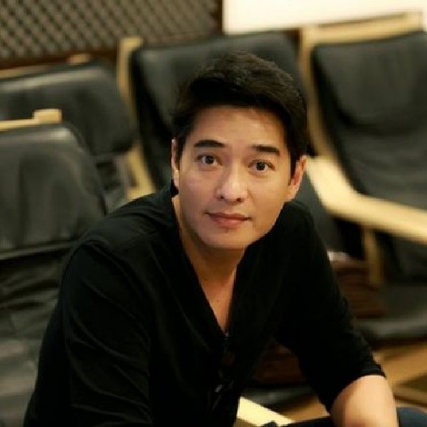 ก้อง สหรัถ