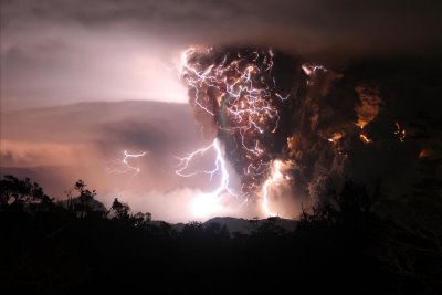 Volcanic-Lightning