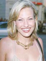 Joey Lauren Adams (โจอี้ ลอว์เรน อดัมส์)