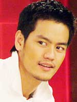 ปองศักดิ์ รัตนพงษ์