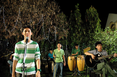 เพลง เพียงเธอ