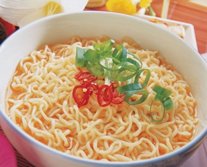บะหมี่กึ่งสำเร็จรูป กินอย่างไรให้ปลอดภัย ไร้โรคา