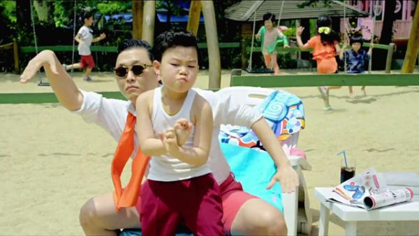 หนูน้อยขาแดนซ์ในมิวสิค กังนัม สไตล์ เป็นใคร