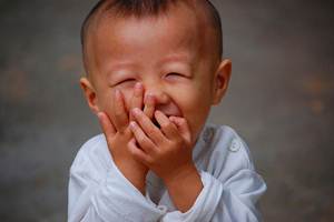 ประโยชน์ของการหัวเราะ