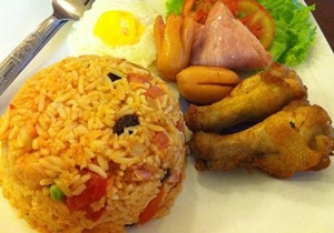 ต้นกำเนิดข้าวผัดอเมริกัน