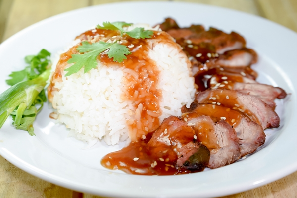 10 อาหารจานเดียวสุดโปรด แต่แคลอรี่โหดไม่เบา