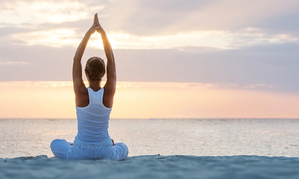 ความดันโลหิตสูง แก้ได้ด้วย “โยคะบำบัด”