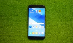 รีวิว Samsung Galaxy A7 2017 รุ่นกลางออฟชั่นเยอะสู้เรือธงได้สบาย