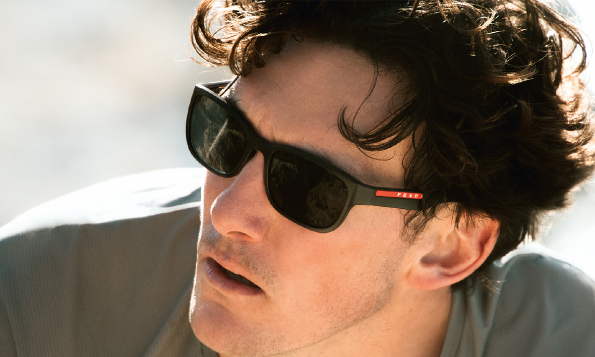 Prada Linea Rossa คอลเลคชั่นแว่นตาล่าสุดจาก Prada