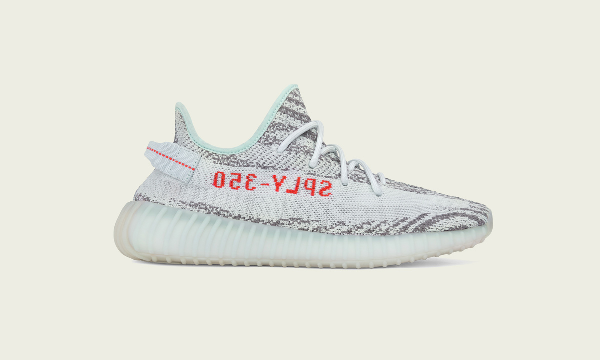 อาดิดาส และคานเย เวสต์ ประกาศวางขาย YEEZY BOOST 350 V2 BLUE TINT