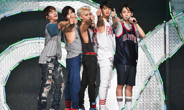 กรี๊ดดังสนั่นคอนฯ SHINee จัดเต็มสมการรอคอย!!
