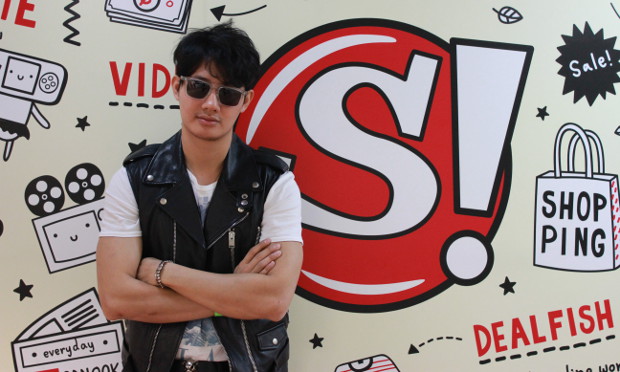 พูดคุยเรื่องเบื้องหลังเพลงรักที่ไม่เหมือนใครกับ “เป้ อารักษ์”