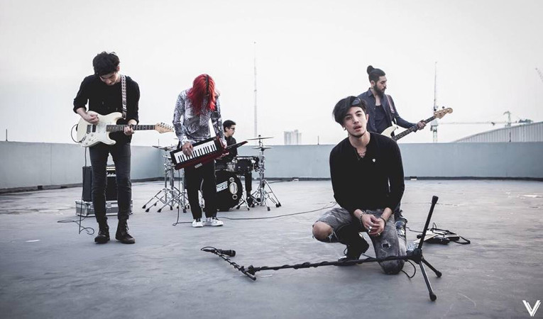 เจาะความโดนของเอ็มวีร้อยล้านวิว!! เจ็บที่ต้องรู้ จากวง The Mousses