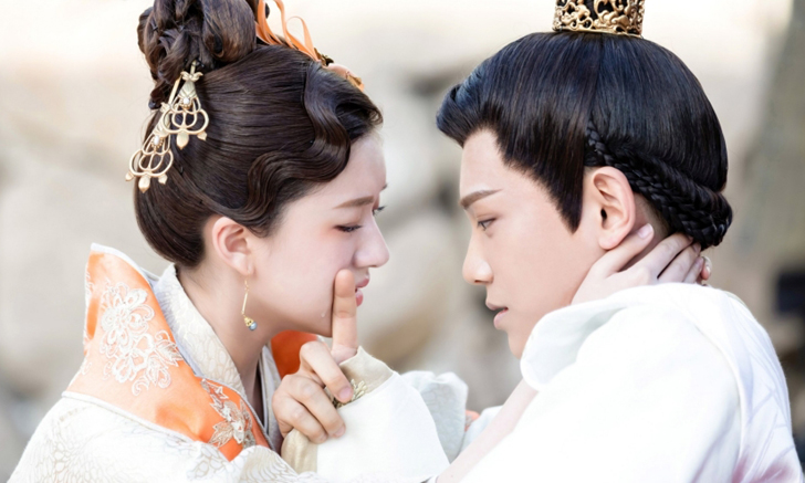 ออฟฟิเชียลปล่อยรูป ส่งท้าย \