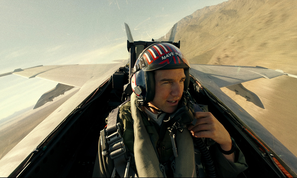 โปรดิวเซอร์ Top Gun คิดว่าหนังประสบความสำเร็จสูงได้ เป็นเพราะมันสมจริงกว่าหนังฮีโร่