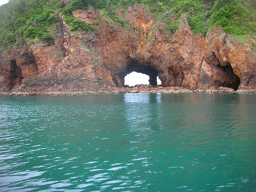 เกาะทะลุ ประจวบ
