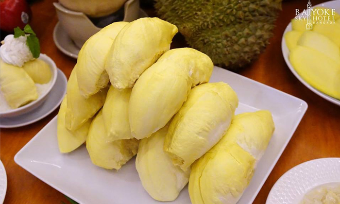 ทุเรียนฟีเว่อร์ โรงแรมใบหยก สกาย บุฟเฟ่ต์ทุเรียนบนความสูงเสียดฟ้า แต่ราคาไม่ถึง 500 บาท!