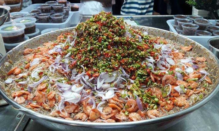 เที่ยวทิพย์ตลาดโต้รุ่งนครปฐม ชิมของแซ่บ \