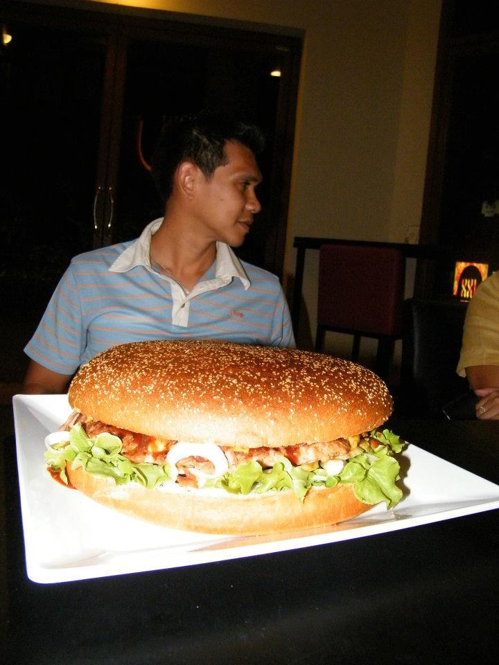 คลิกชมภาพต่อไป