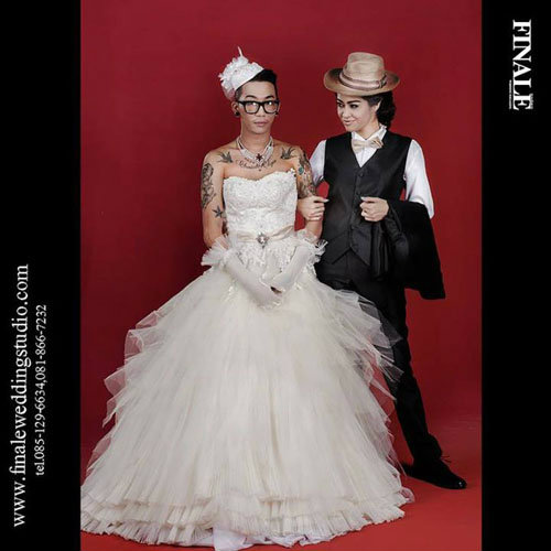 วิวาห์ฮาเฮ! งานแต่งแจ๊ส ชวนชื่น กับ แจง เจ้าสาวคนสวย