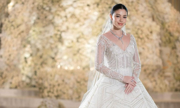 ซูม 3 ชุดแต่งงาน &#8220;ซอนญ่า สิงหะ&#8221; สวย หวาน งดงามทุกชุด